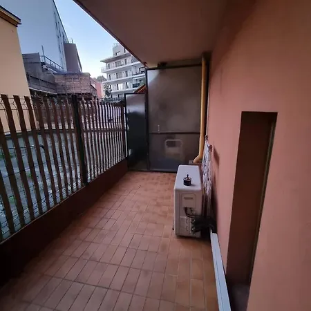 Appartement 3 Pieces Refait A Neuf. Centre-Ville. Menton Exterior foto