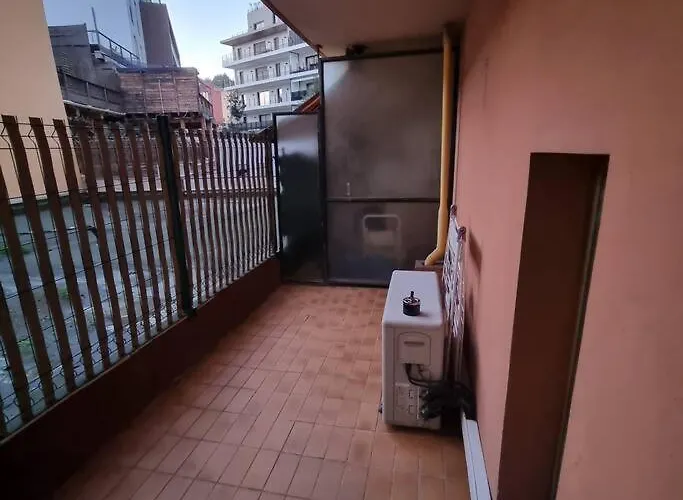 Appartement 3 Pieces Refait A Neuf. Centre-Ville.