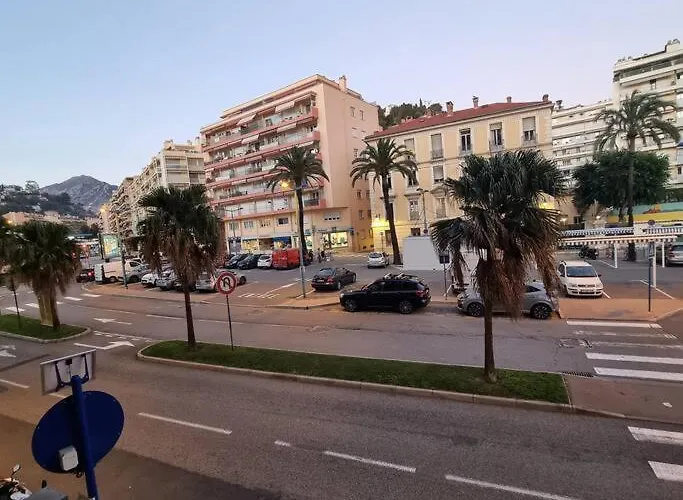 Appartement 3 Pieces Refait A Neuf. Centre-Ville.